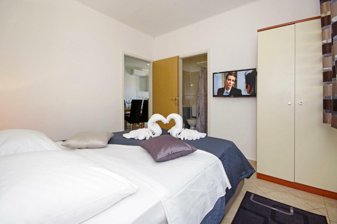Apartment A&j Makarska